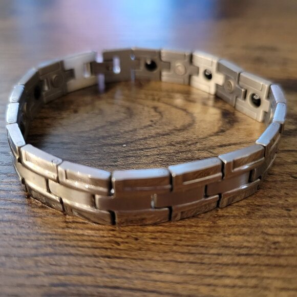 Mens Stainless Steel Magnetic Therapy Link Bracelet - Picture 3 of 8